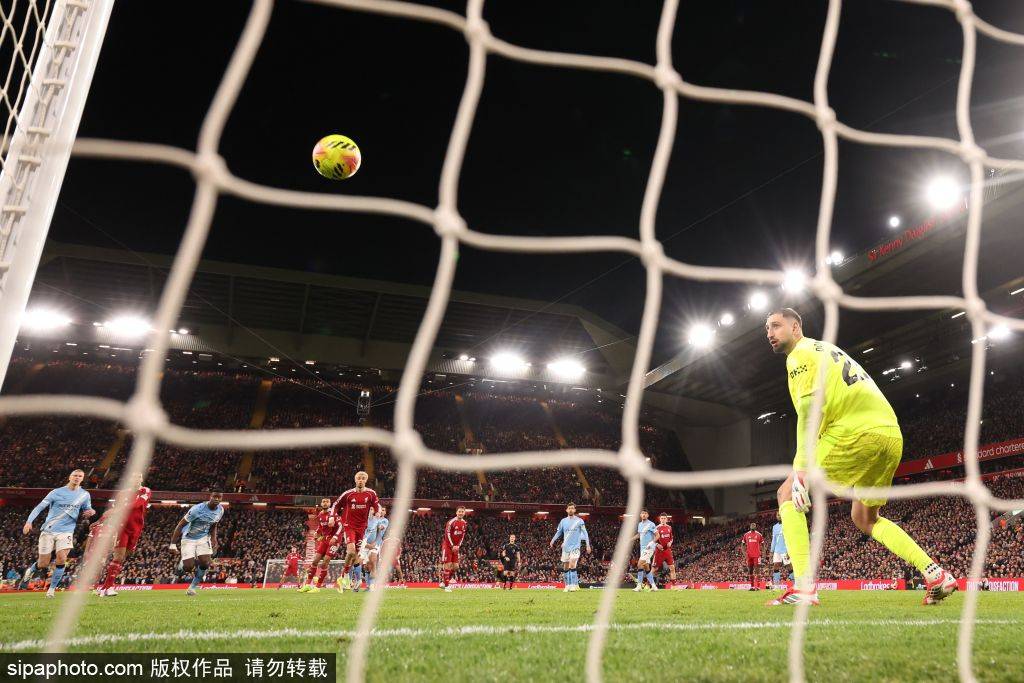 利物浦客战加拉塔萨雷：历史战绩不佳，豪阵面临三重打击